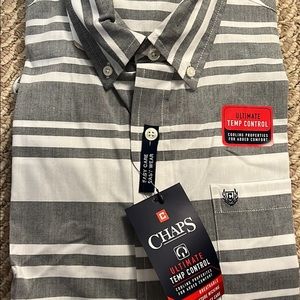 Mens light weight chaps grey and white button down short sleeve dress shirt nwts